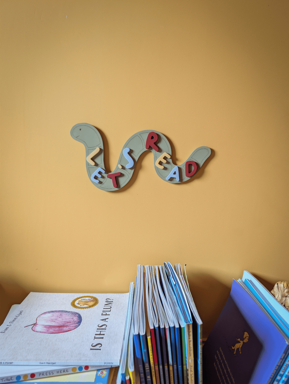'Let's Read' Book Worm